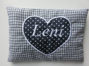 ♥ Herz Punkte Wunschname Körnerkissen Wärmekissen Dinkel Lavendel von Lüttentüddel