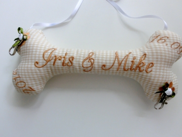 ♥ Ringkissen Knochen Wunschname Stickerei Hochzeit Hochzeitsknochen Just Married I Do Lüttentüddel®