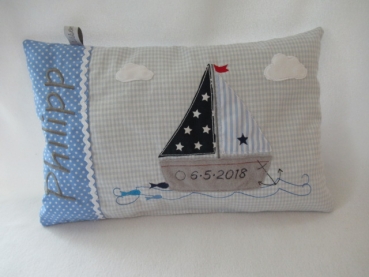 ★ 35x23 cm Kissen Geburt Boot Segelboot Name ★ Einschulung Kindergarten von Lüttentüddel