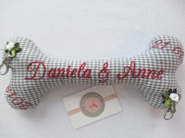 ♥ Zauberhaftes Ringkissen Knochen Wunschname Stickerei Hochzeit Hochzeitsknochen Just Married von LüttentüddelI Do