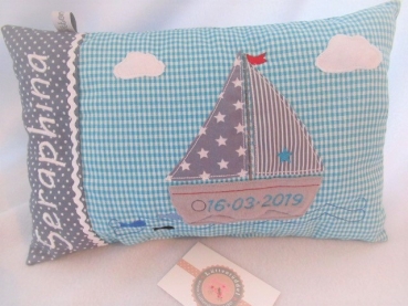 ★ 35x23 cm Kissen Geburt Boot Segelboot Name ★ Einschulung Kindergarten von Lüttentüddel