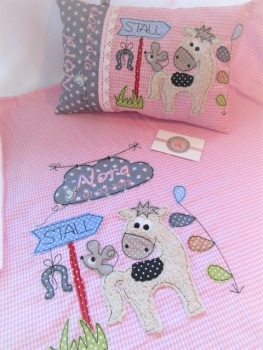 Preview: ★ ca. 35x25 cm Kissen Pferd Stall Wunschname Geburt Taufe Einschulung Reisekissen  ★ von Lüttentüddel