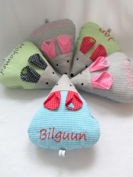 Zauberhafte Maus kleines Schmusekissen ca. 28x22 Name Taufe Geburt Geschenk Einschulung Reisekissen von Lüttentüddel