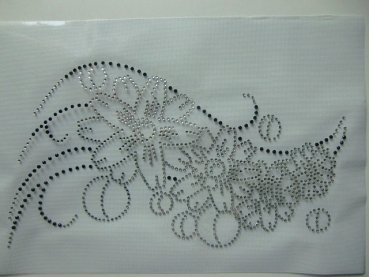 Preview: Blüte Ranke Ornament Bügelbild  STRASS Shirt Hotfix