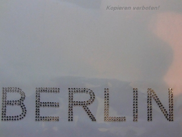 Berlin Schriftzug Strass Hotglue Hotfix Bügelbild