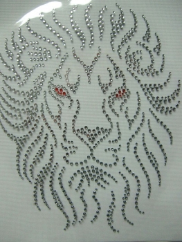 Löwe Kopf Bügelbild STRASS  Hotfix Shirt Jacke Hose