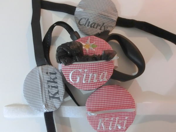 ♥ Pfote Wunschname POOP BAG HUND KOTBEUTEL BESTICKT Hundeleine Automatikleine Flexi