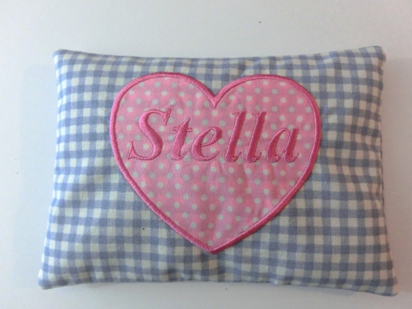 ♥ Herz Punkte Wunschname Körnerkissen Wärmekissen Dinkel Lavendel von Lüttentüddel