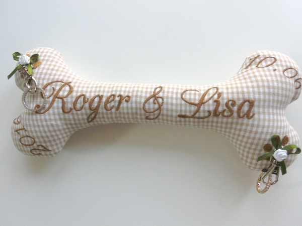 ♥ Ringkissen Knochen Wunschname Stickerei Hochzeit Hochzeitsknochen Just Married I Do Lüttentüddel®