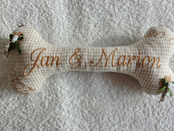 ♥ Ringkissen Knochen Wunschname Stickerei Hochzeit Hochzeitsknochen Standesamt Traumhochzeit Just Married I Do