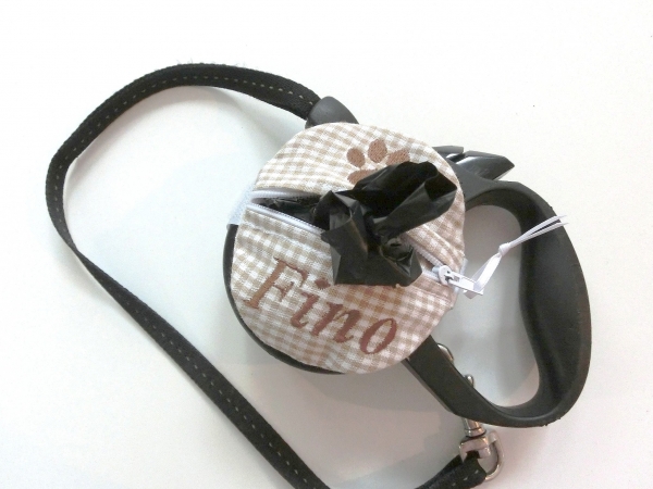 ♥ Pfote Wunschname POOP BAG HUND KOTBEUTEL BESTICKT Hundeleine Automatikleine Flexi