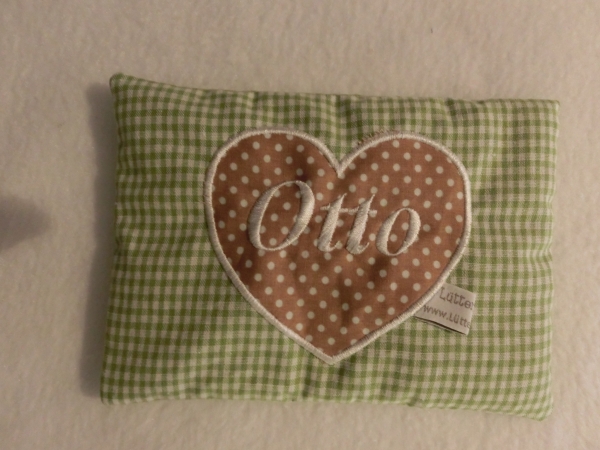 ♥ Herz Punkte Wunschname Körnerkissen Wärmekissen Dinkel Lavendel von Lüttentüddel