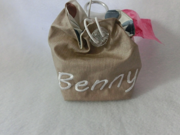 ♥ Punkte HUND LECKERLIBEUTEL KOTBEUTEL GÜRTELTASCHE VON LÜTTENTÜDDEL