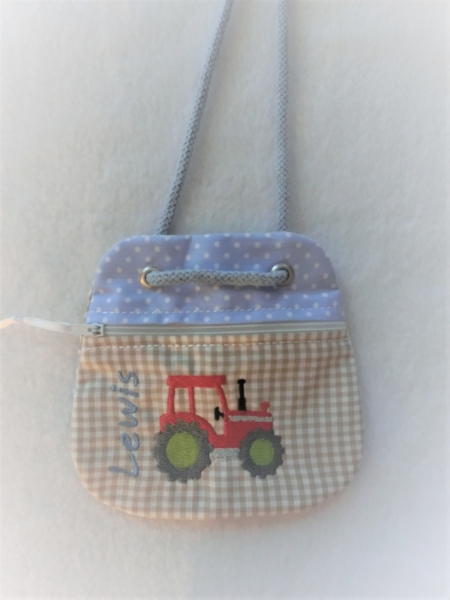 ★ Brustbeutel Traktor Trecker Name ★ Einschulung Badeanstalt Kita Schule Viele Farben und Muster von Lüttentüddel