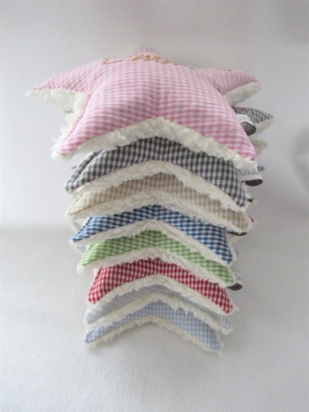 Stern Körnerkissen Wärmekissen Dinkel Wunschfarbe Name von Lüttentüddel