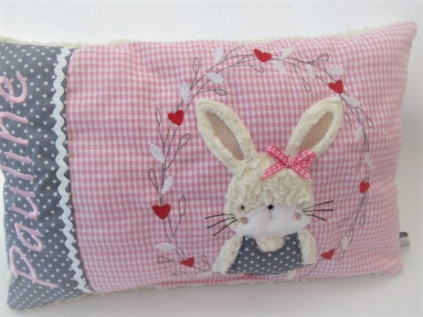 ★ 35x23 cm Kissen Geburt Einschulung Kita Taufe Hase  Mädchen Schleife Name ★ von Lüttentüddel