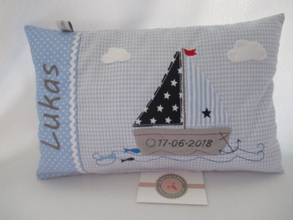 ★ 35x23 cm Kissen Geburt Taufe Einschulung KITA  Boot Segelboot Name Schmusekissen ★ von Lüttentüddel