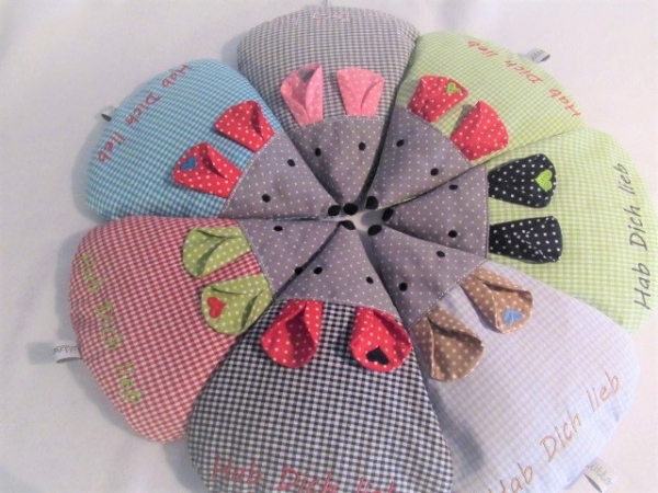 Zauberhafte Maus kleines Schmusekissen ca. 28x22 Name Taufe Geburt Geschenk Einschulung Reisekissen von Lüttentüddel