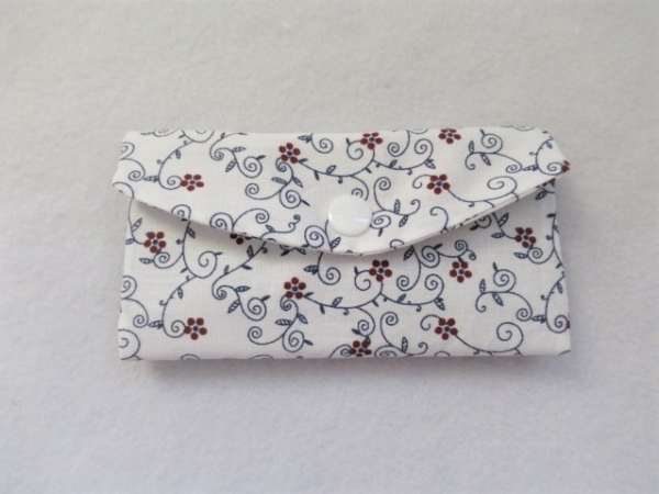 ♥ Ranke Blüte Globuli Täschchen, Notfall Täschchen Tampon Pillentäschchen ♥ Lüttentüddel®