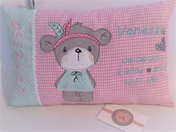 ca. 35x25 cm Kissen kleines tapferes Indianer Bär Mädchen Baby Wunschname Geburt Taufe Einschulung Reisekissen von Lüttentüddel