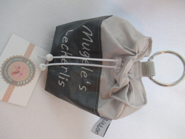 ♥ SEHR EDEL  zweifarbig HUND LECKERLIBEUTEL KOTBEUTEL GÜRTELTASCHE VON LÜTTENTÜDDEL