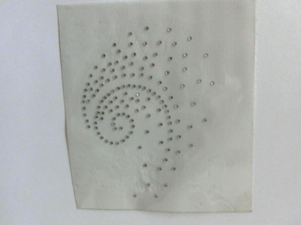 Wirbel Spirale Ornament HOTFIX Bügelbild Strass Bluse Shirt Jacke Tischdecke Top