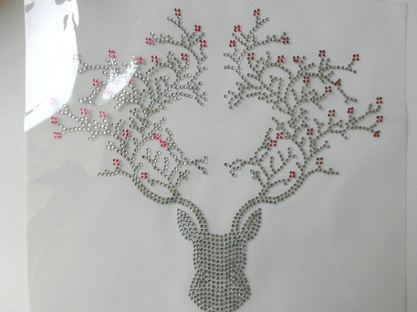 zauberhafter Hirsch Blüten Dirndl Oktoberfest Strass Bügelbild Hotfix Hotglue