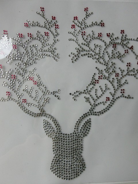 zauberhafter Hirsch Blüten Dirndl Oktoberfest Strass Bügelbild Hotfix Hotglue