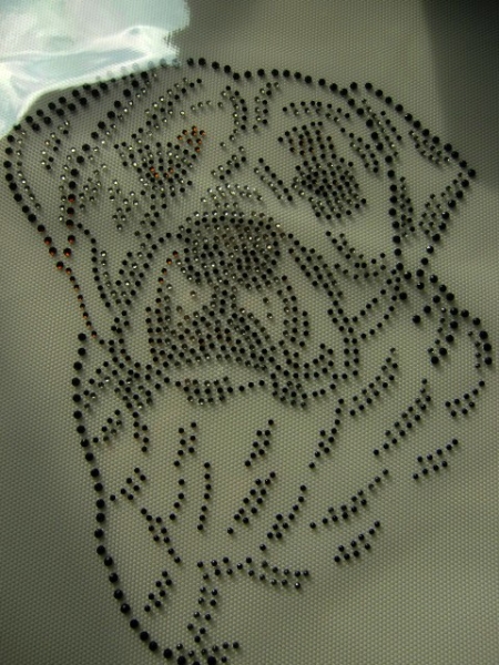 Rottweiler Hund Hotfix Bügelbild Strass für T-Shirt Hundezucht Hundeleine HundesofaHotglue Bügelbild Bügelmotiv