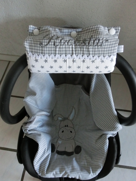 ♥ Armpolster für Babyschale ★ Lüttentüddel © ♥ Wunschname Schmetterlinge Sterne