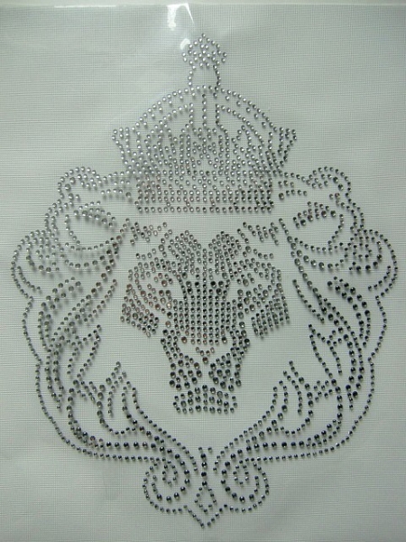 Löwe Krone König Wappen mit Strass Bügelbild Hotfix Hotglue zauberhaft