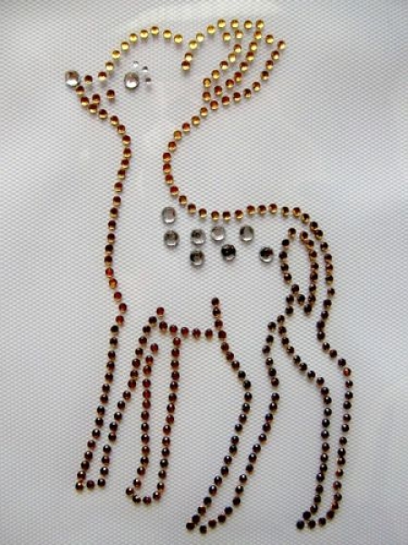 zuckersüßes Reh Strass Bügelbild Hotfix Hotglue