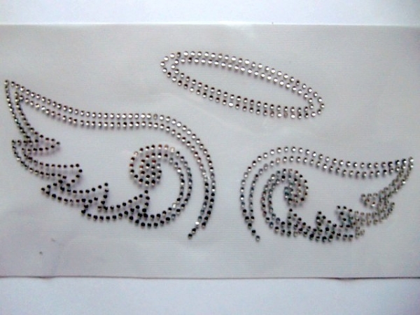 Flügel sooooo süüüüß mit Heiligenschein Strass Hotfix Bügelbild