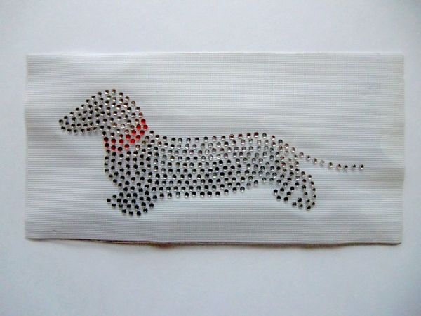 Dackel Teckel Strass Hotfix Hotglue Bügelbild Bügelmotiv Hundeschule