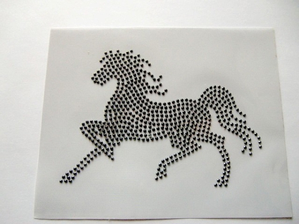 Pferd  HOTFIX HOTGLUE Bügelbild Studs z.B. Schabracke Bandagen Abschwitzdecke