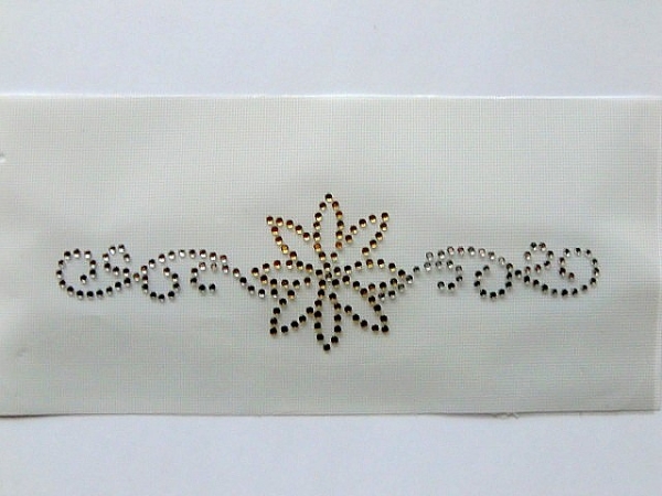 Bordüre Blüte Hotfix Hotglue Strass Bügelbild Shirt Bluse Tasche Tischdecke