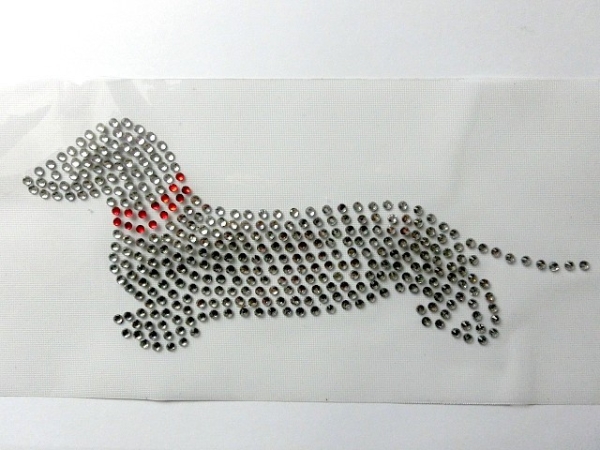 riiiiesen Dackel 24,0 x 10,0cm Hund Strass Hotglue Hotfix Bügelbild Crystal süß